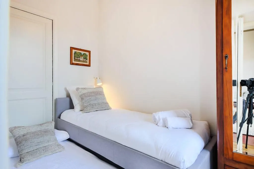 Apartments Florence- Alfieri Prestige With Terrace フィレンツェ