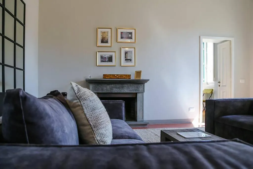 Apartments Florence- Alfieri Prestige With Terrace フィレンツェ