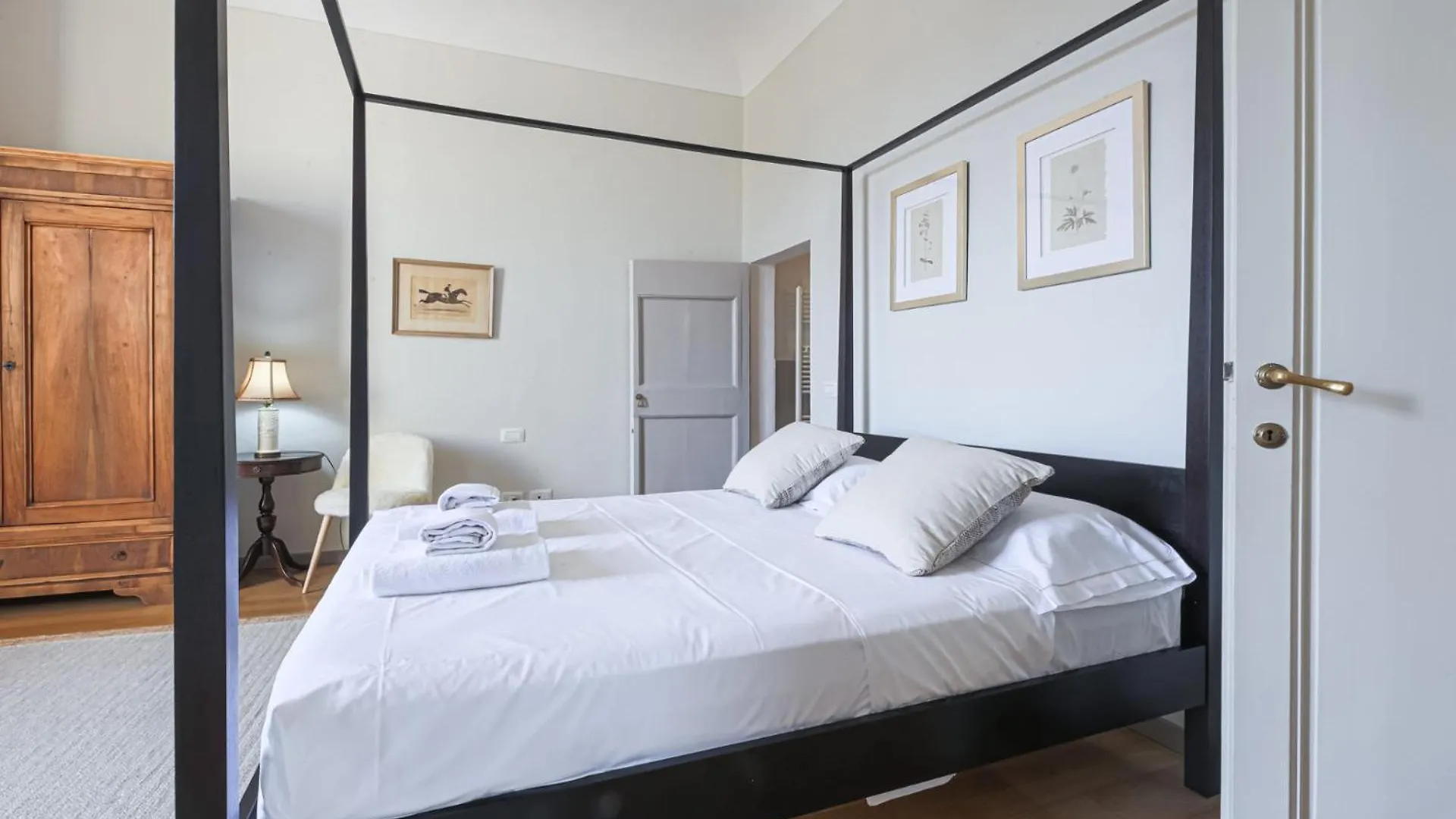 Apartments Florence- Alfieri Prestige With Terrace フィレンツェ